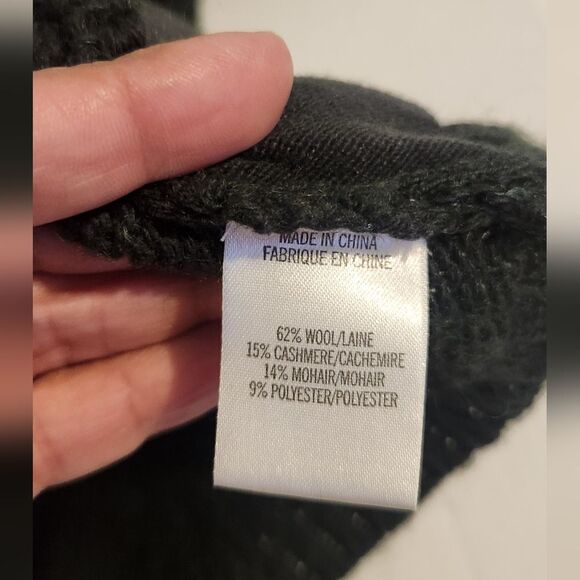 Theory Wool and Cashmere Cowl Neck Sleveless Knit Sweater in Green Size Medium - Picture 6 of 13